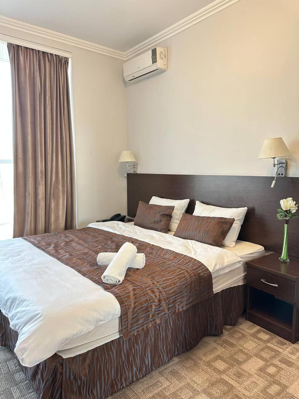 Tanzharyk Hotel Aktobe Zewnętrze zdjęcie