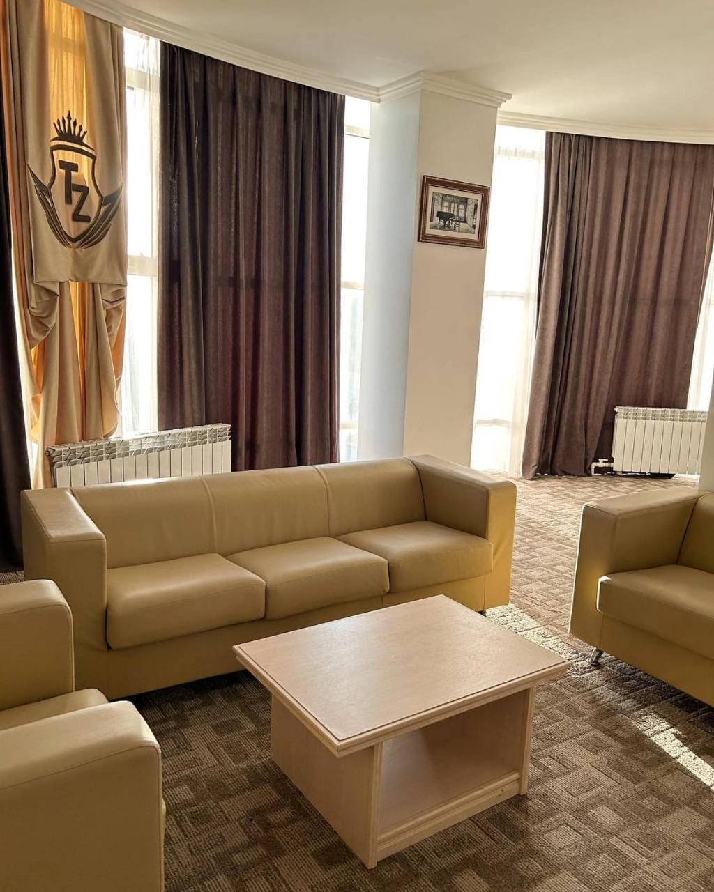 Tanzharyk Hotel Aktobe Zewnętrze zdjęcie