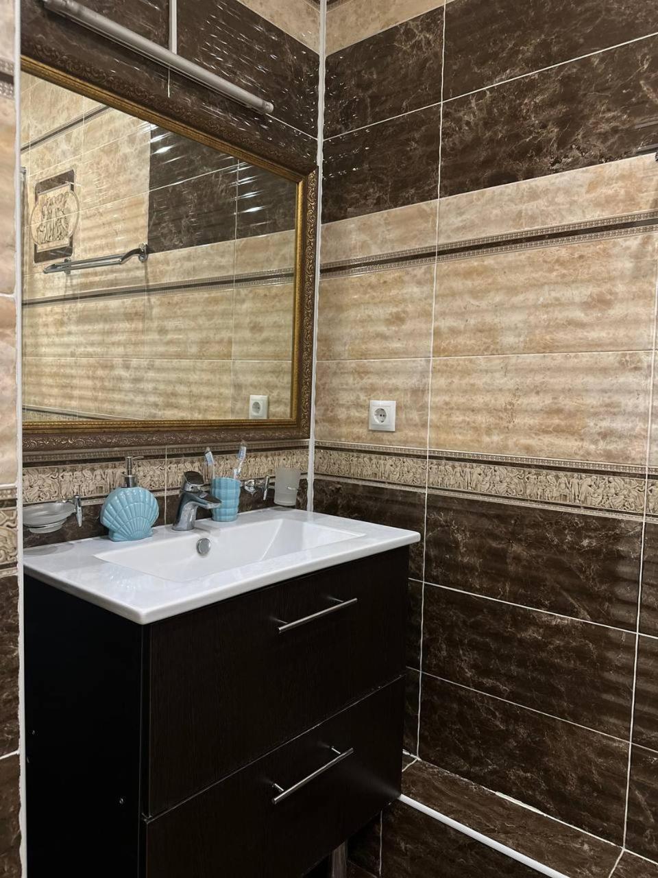 Tanzharyk Hotel Aktobe Zewnętrze zdjęcie