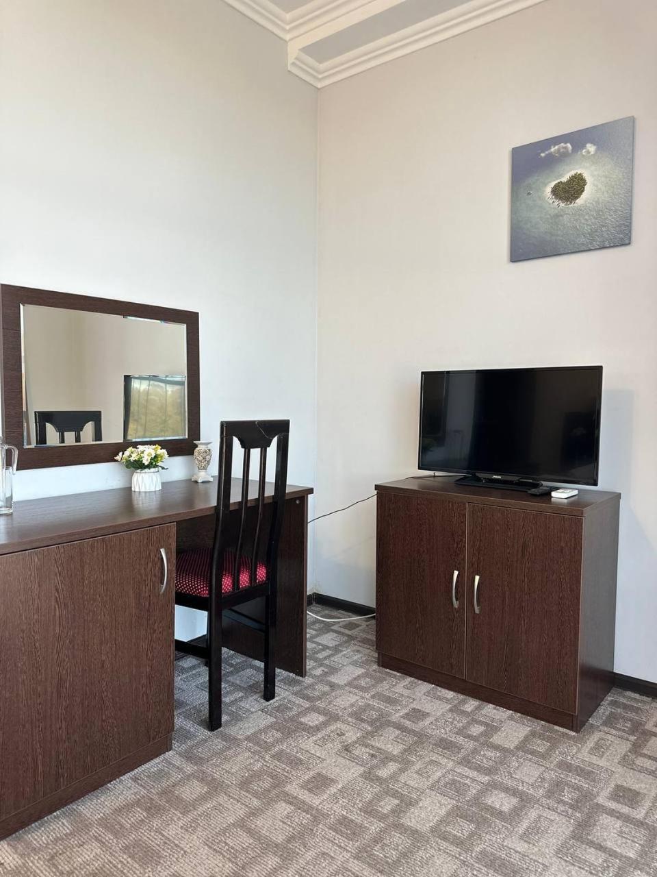 Tanzharyk Hotel Aktobe Zewnętrze zdjęcie
