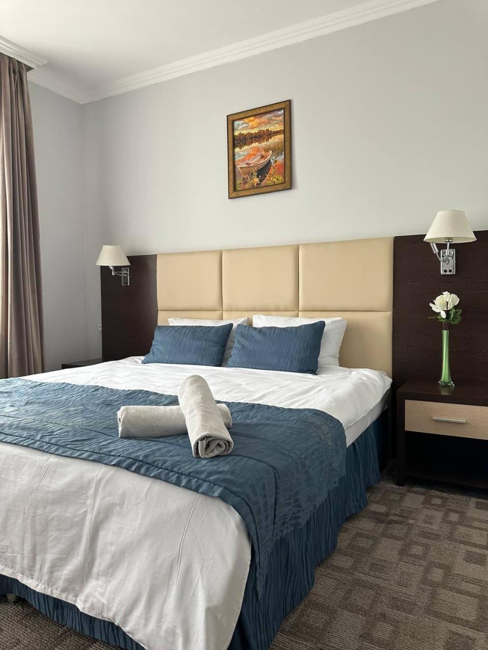 Tanzharyk Hotel Aktobe Zewnętrze zdjęcie