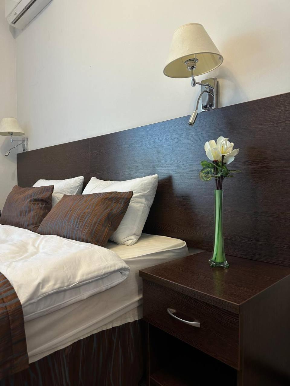 Tanzharyk Hotel Aktobe Zewnętrze zdjęcie