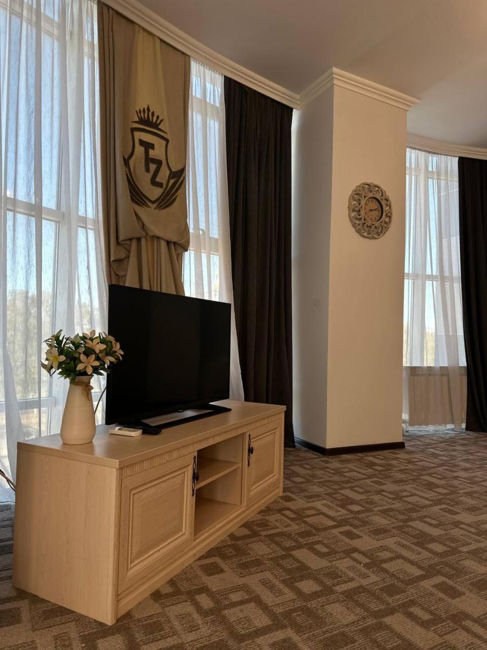 Tanzharyk Hotel Aktobe Zewnętrze zdjęcie